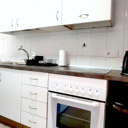Diseno Y Relax Apartamento De Dos Habitaciones Cerca De La Playa Malaga Luaran gambar