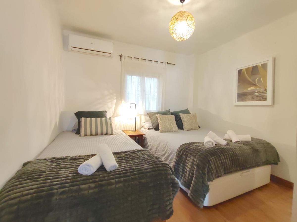 Diseno Y Relax Apartamento De Dos Habitaciones Cerca De La Playa Malaga Luaran gambar