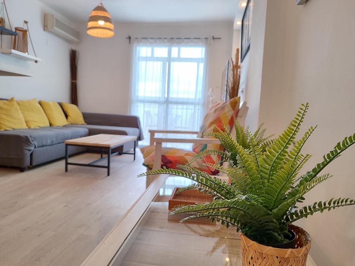 Diseno Y Relax Apartamento De Dos Habitaciones Cerca De La Playa Malaga Luaran gambar