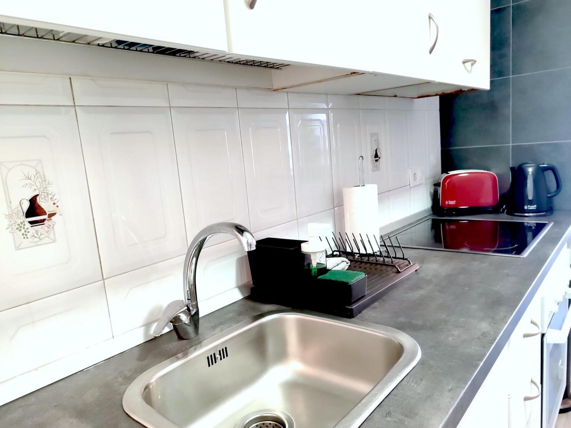 Diseno Y Relax Apartamento De Dos Habitaciones Cerca De La Playa Malaga Luaran gambar